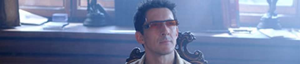 Peter Wingfield as Methos in Highlander The Source is so cool he wears shades indoors
