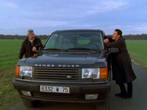 Methos and Joe in th Range Rover